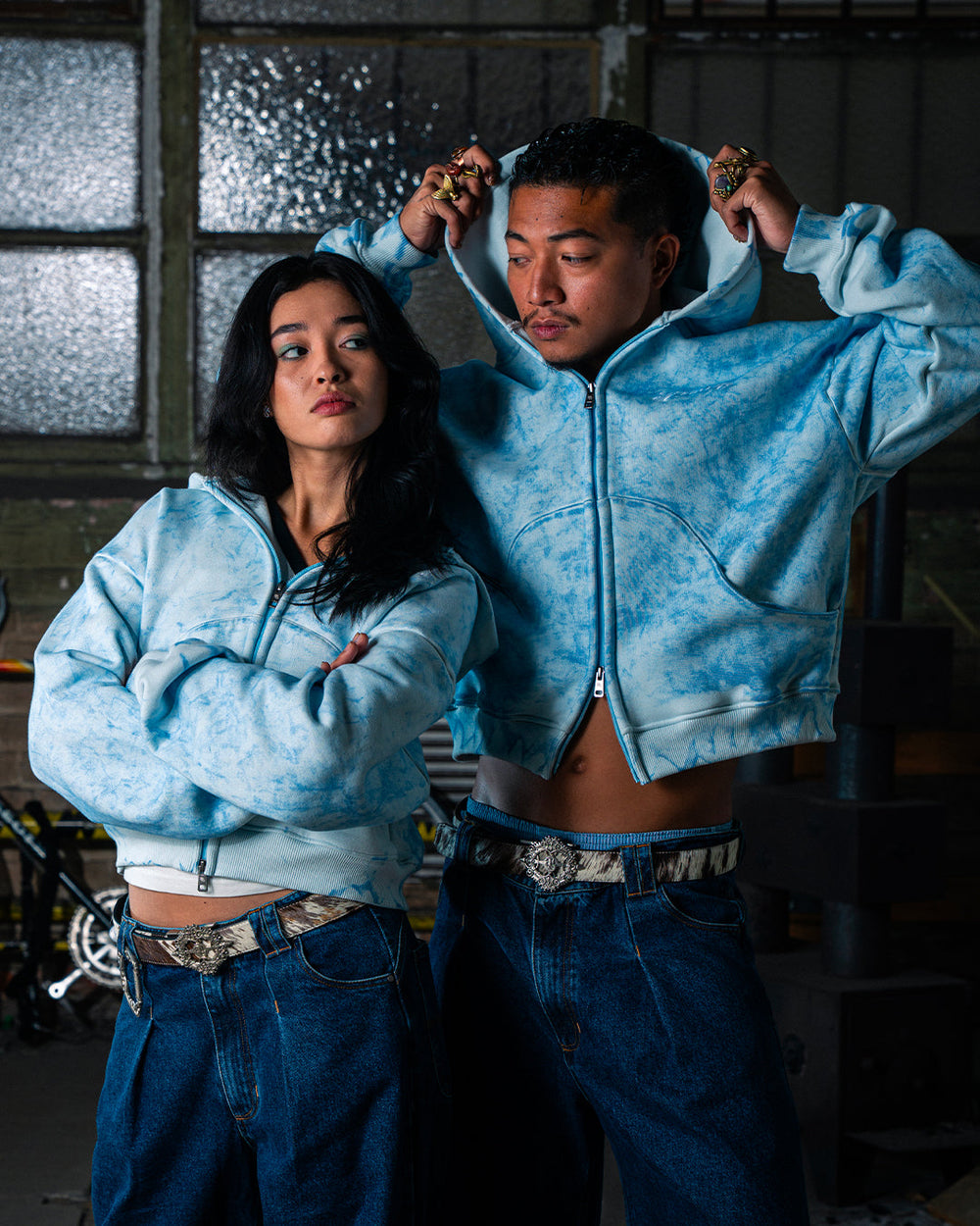 FROST ZIP-HOODIE