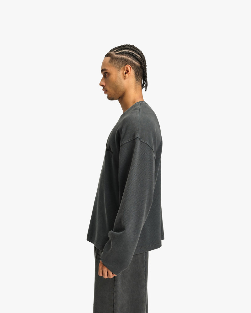ACID WASHED WAFFLE LONGSLEEVE DARK GREY