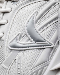 VENOM "STONE WHITE"