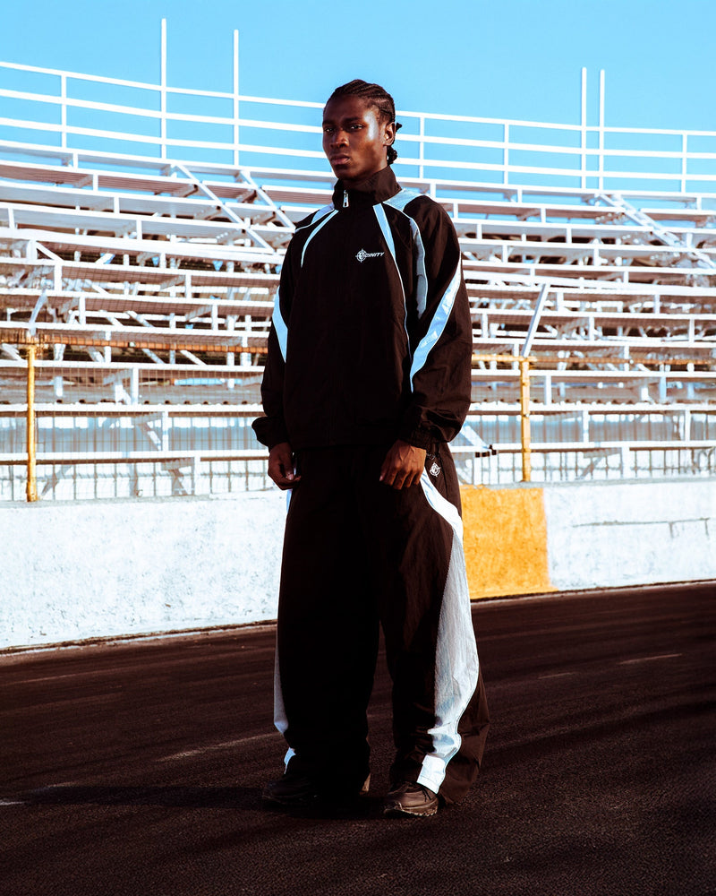 TRACK PANTS V4 BLACK